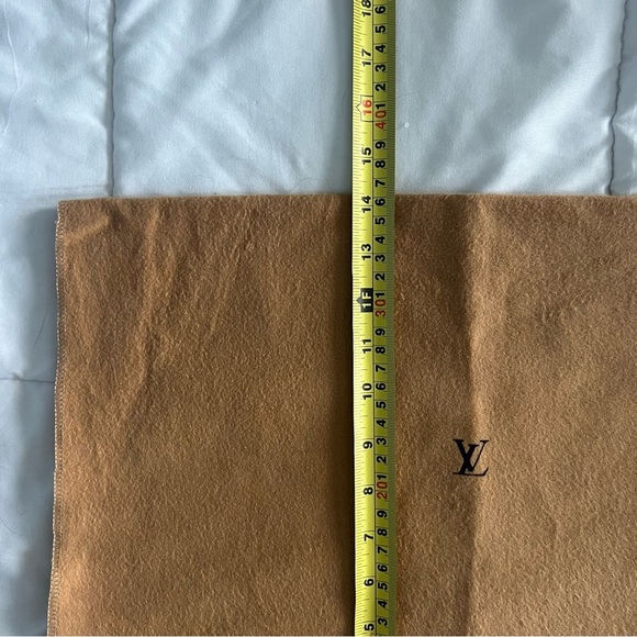 Louis Vuitton Dust Bag - Picture 3 of 4